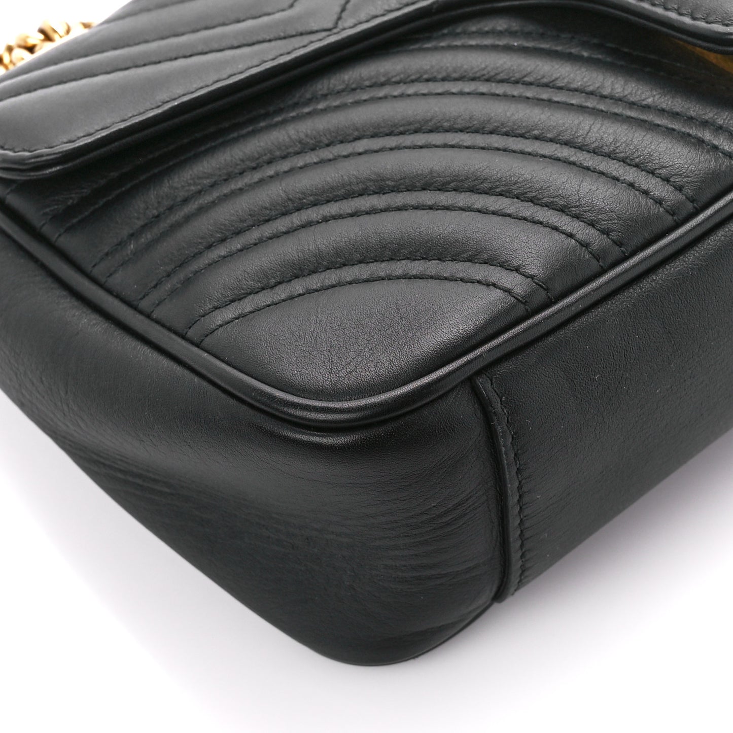 Calfskin Matelasse Small GG Marmont Shoulder Bag Black