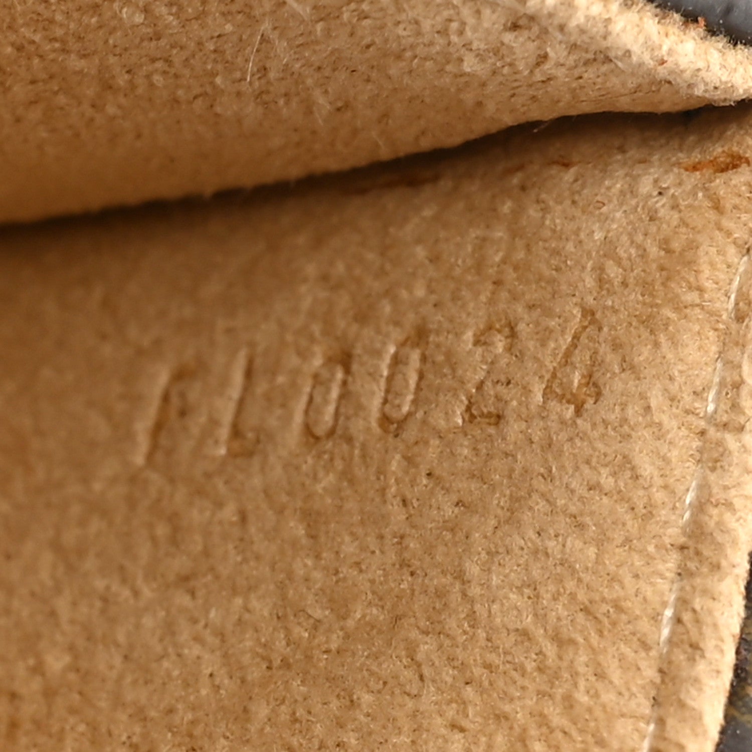 Louis Vuitton Monogram Pochette Florentine XS 7 of 16