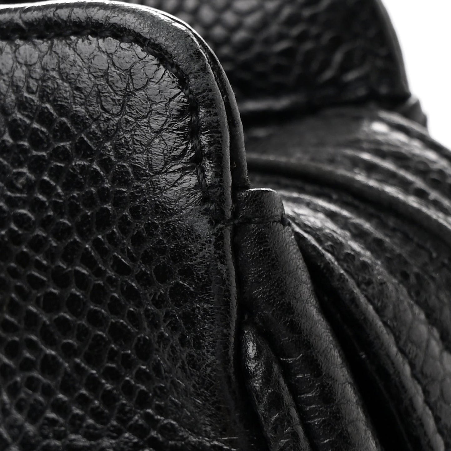 Caviar Triple CC Shoulder Bag Black