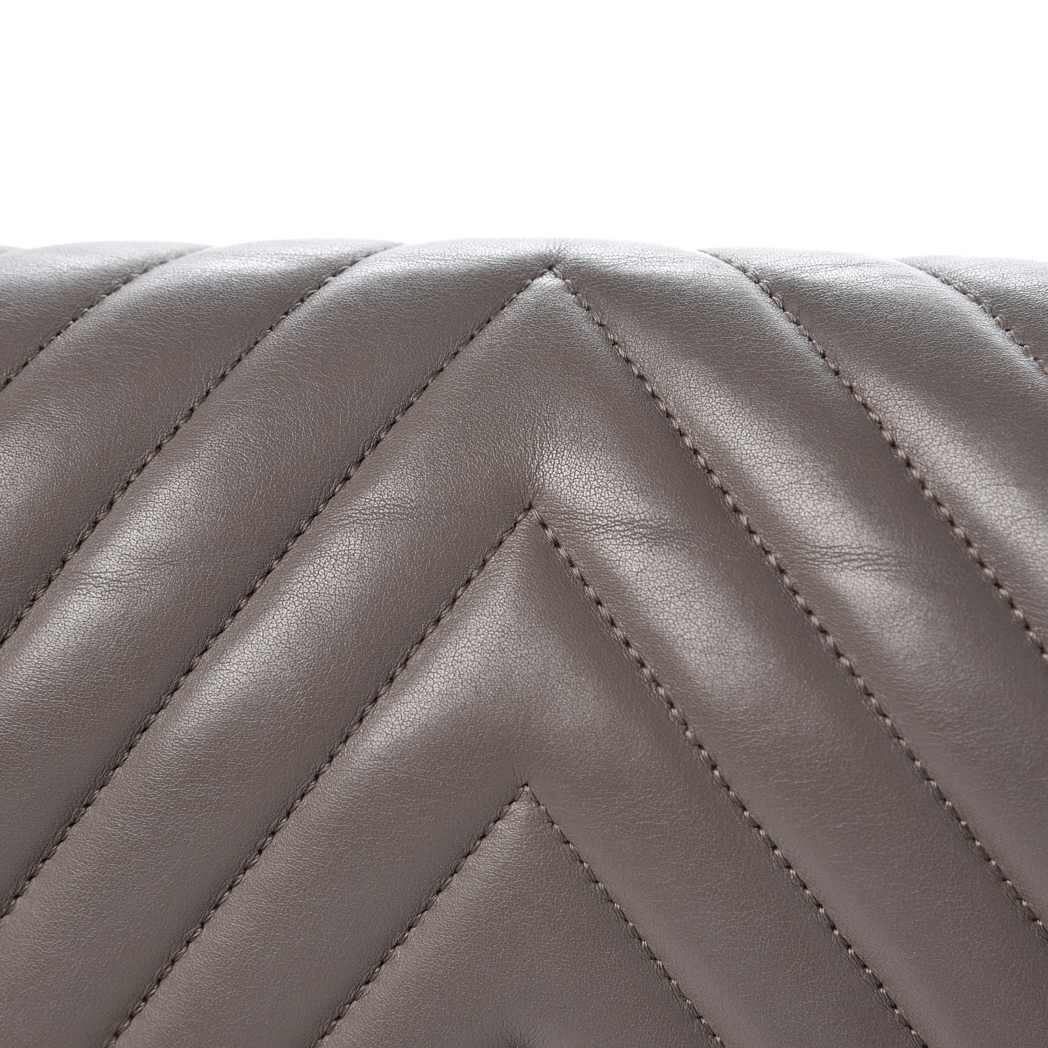 Chanel Calfskin Chevron Quilted Medium Boy Flap Grey 5 of 15
