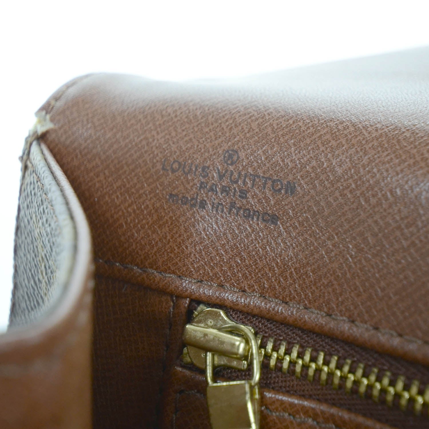 Louis Vuitton Monogram Pochette Dame 29 9 of 9