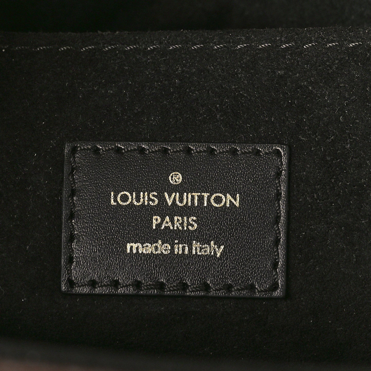 Reverse Monogram Pochette Metis