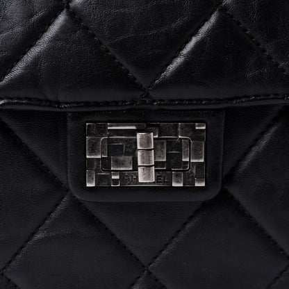 Chanel Washed Lambskin Maxi Take Away Flap Bag Black 8 of 16