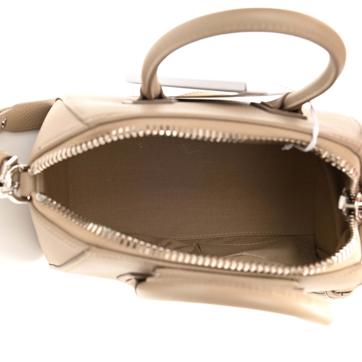 Givenchy Sugar Goatskin Small Antigona Light Beige 4 of 7