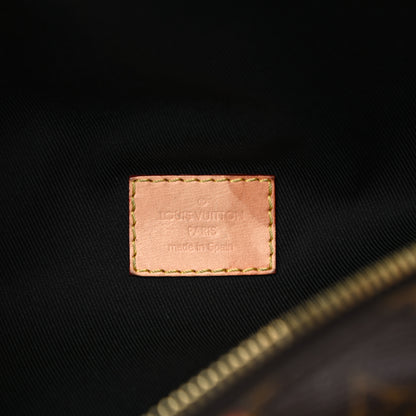 Louis Vuitton Monogram Bumbag 6 of 16
