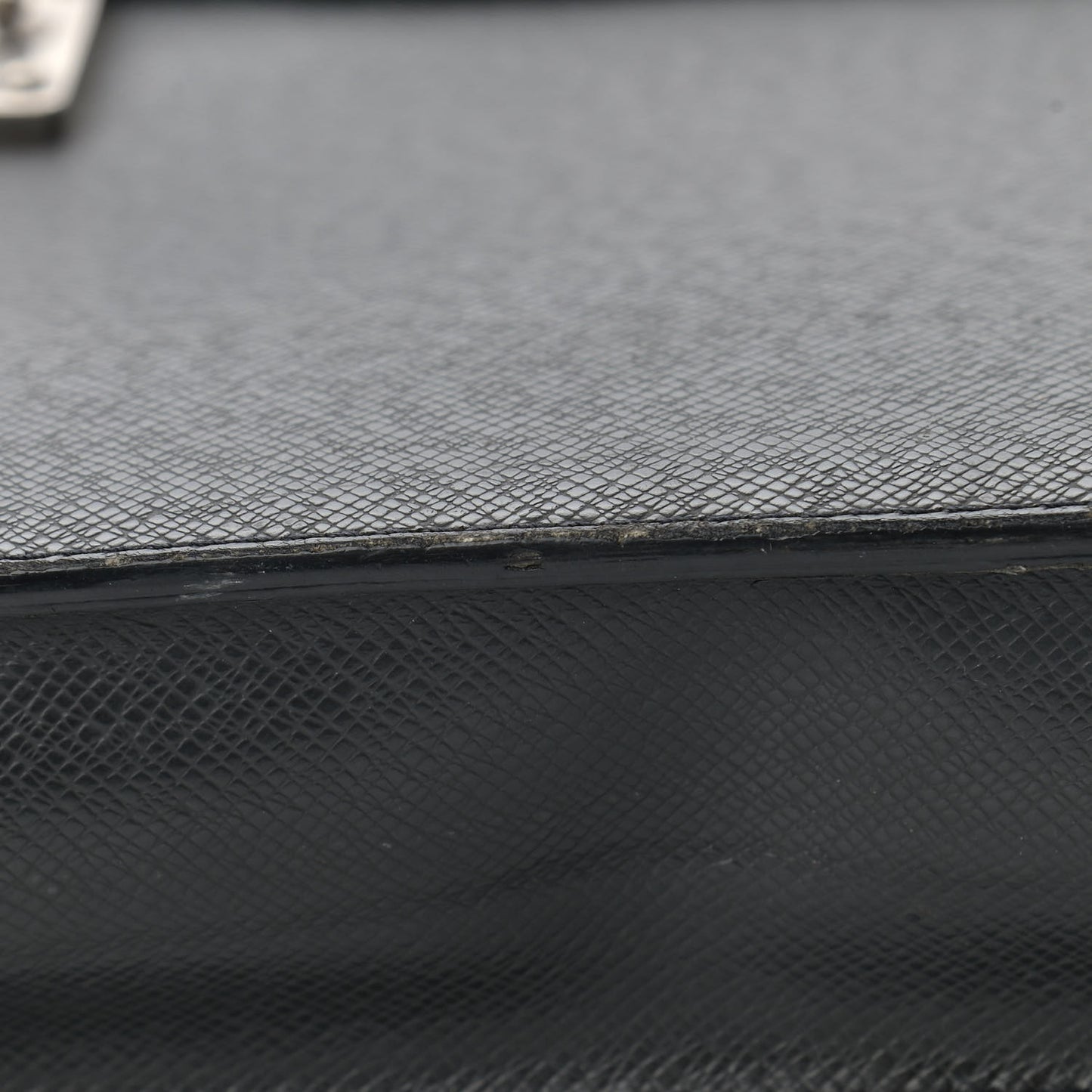 Taiga Robusto 2 Compartment Briefcase Black