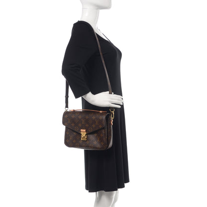 Louis Vuitton Monogram Pochette Metis 2 of 11