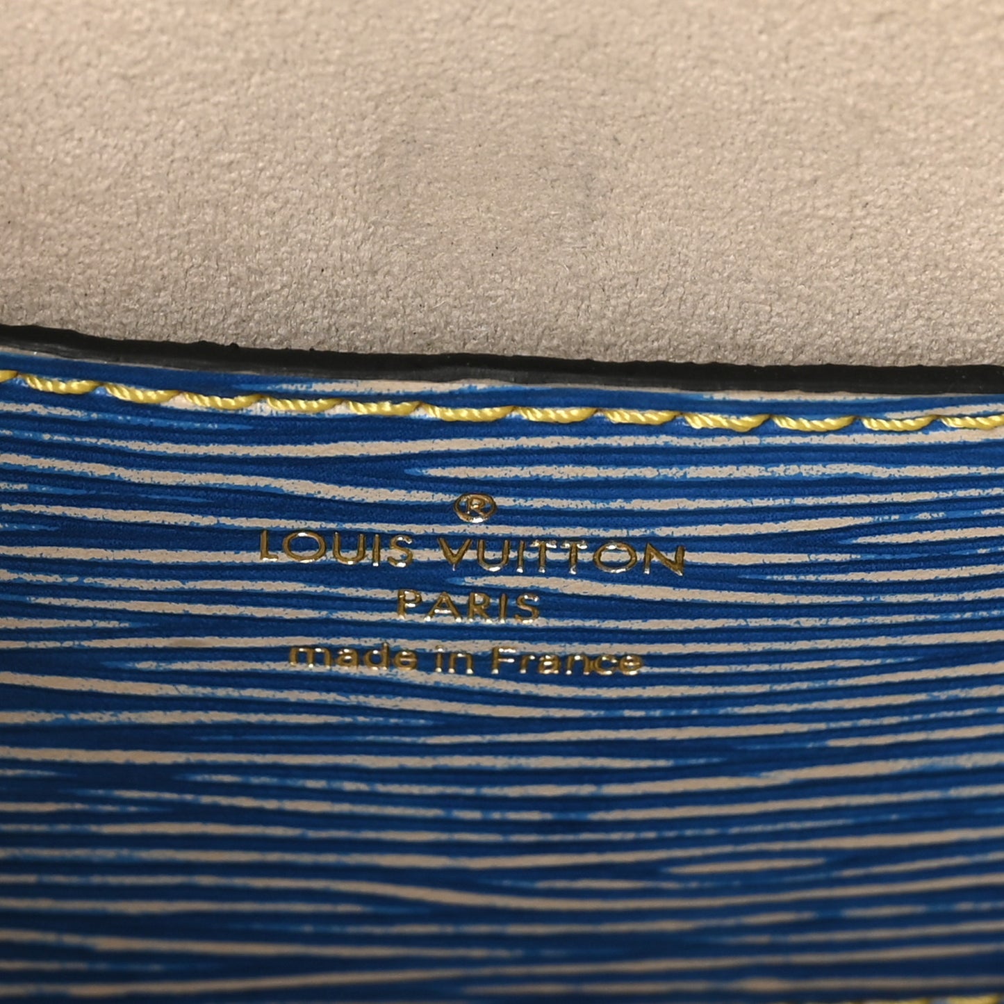 Epi Twist Shoulder Bag MM Denim Light