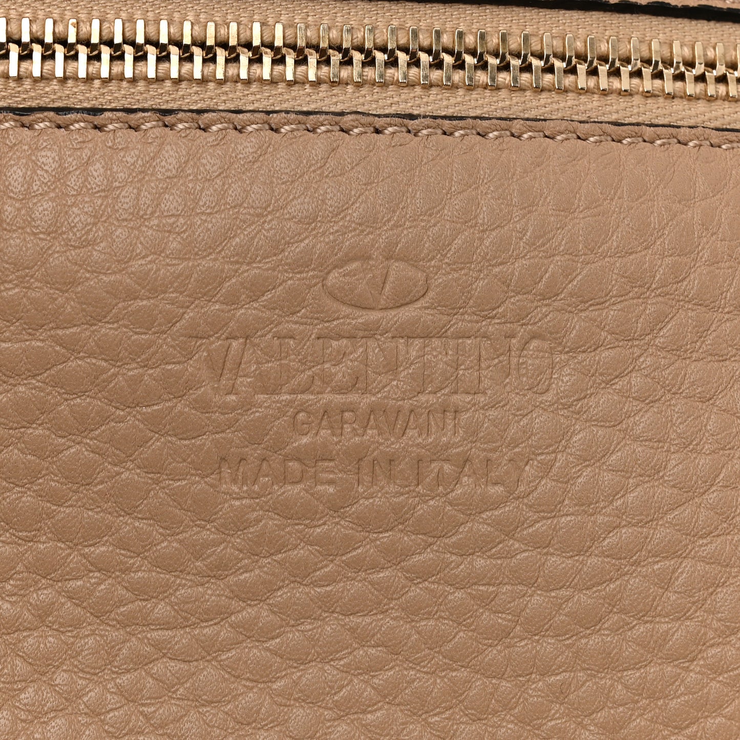 Pebbled Calfskin Small Rockstud Flip-Lock Messenger Bag Beige