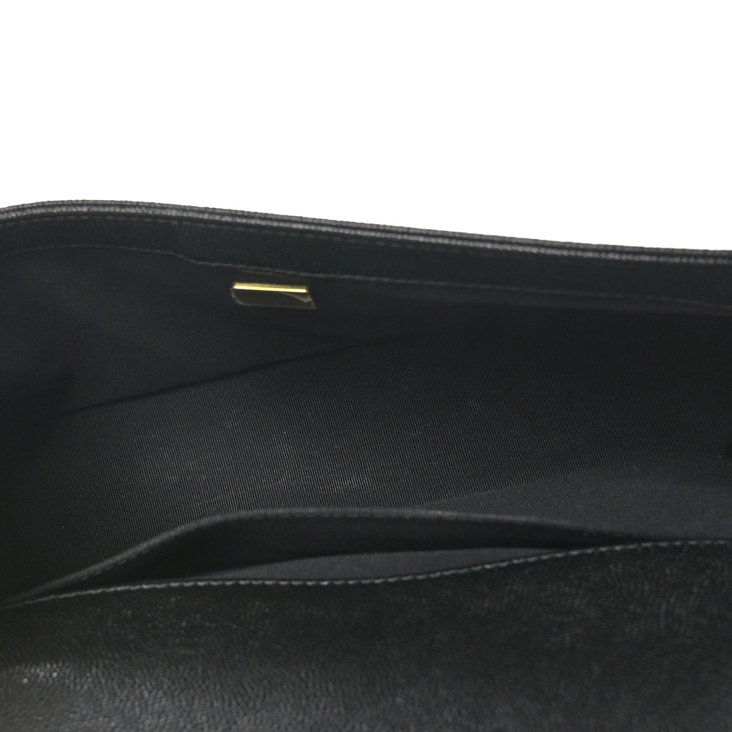 Caviar Chevron Quilted Medium Boy Flap Black
