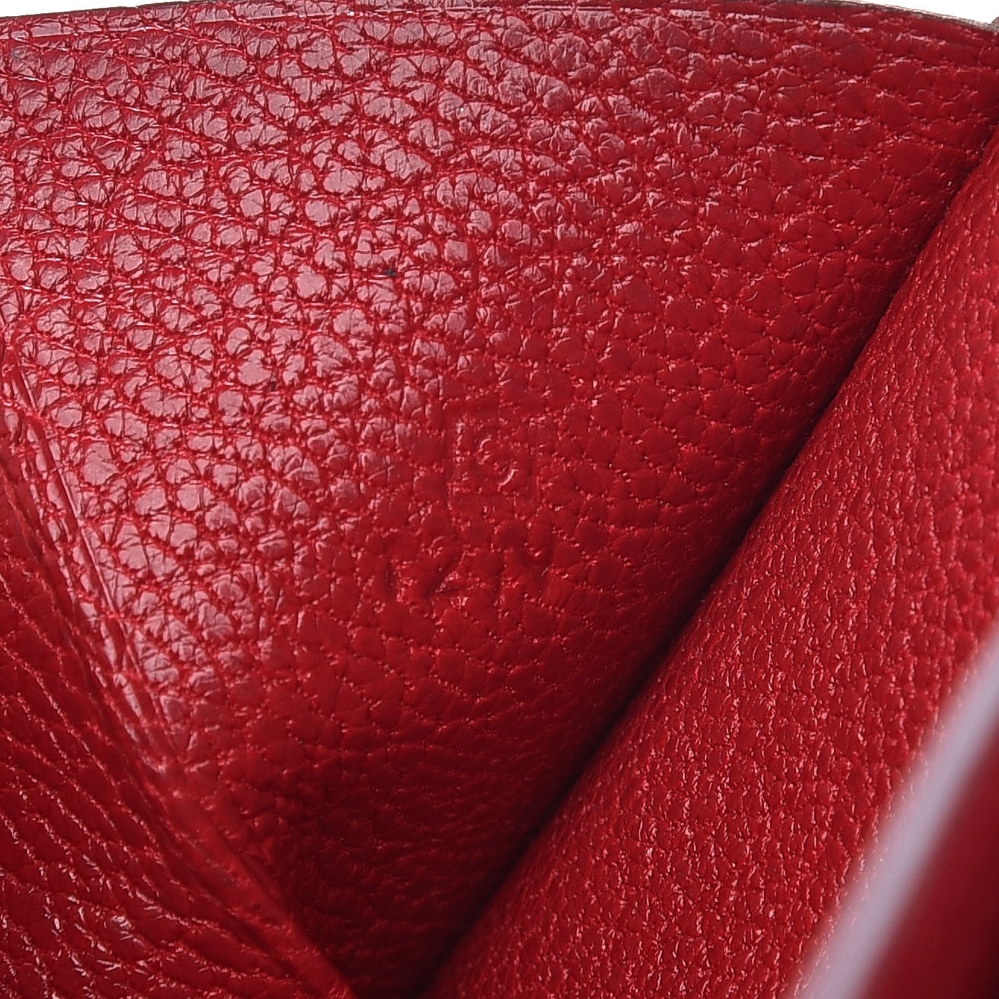 Chevre Mysore Bearn Gusset Wallet Rouge Casaque