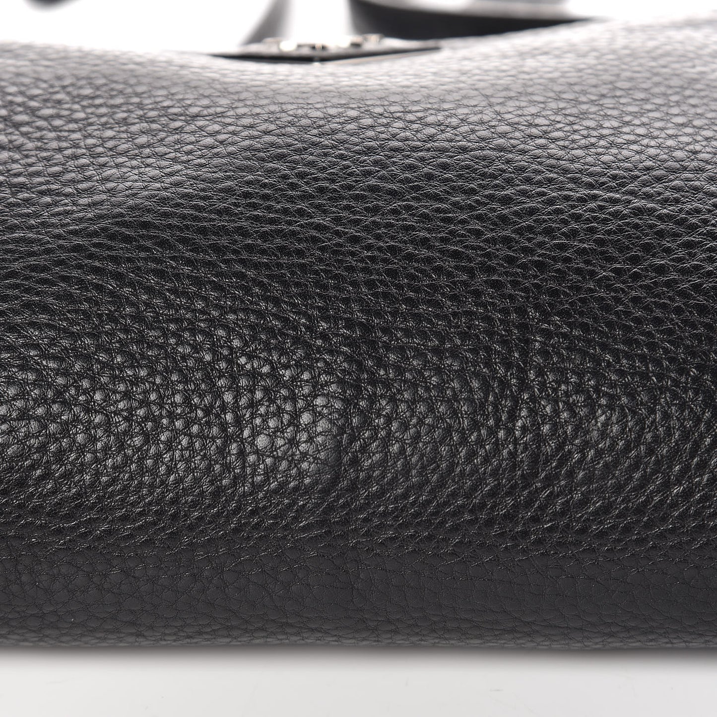 Vitello Daino Crossbody Bag Black
