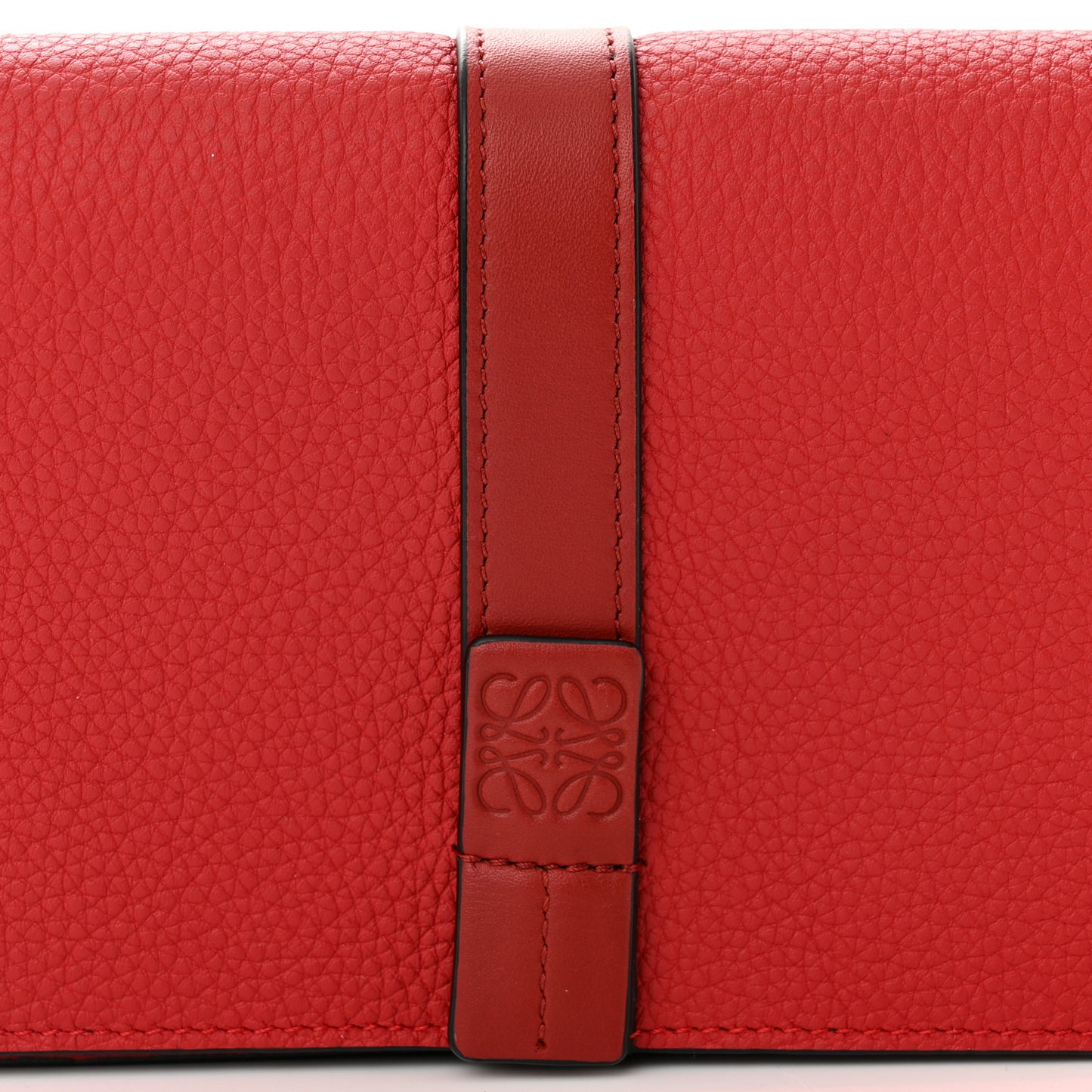 Grained Calfskin Chain Wallet Burnt Red