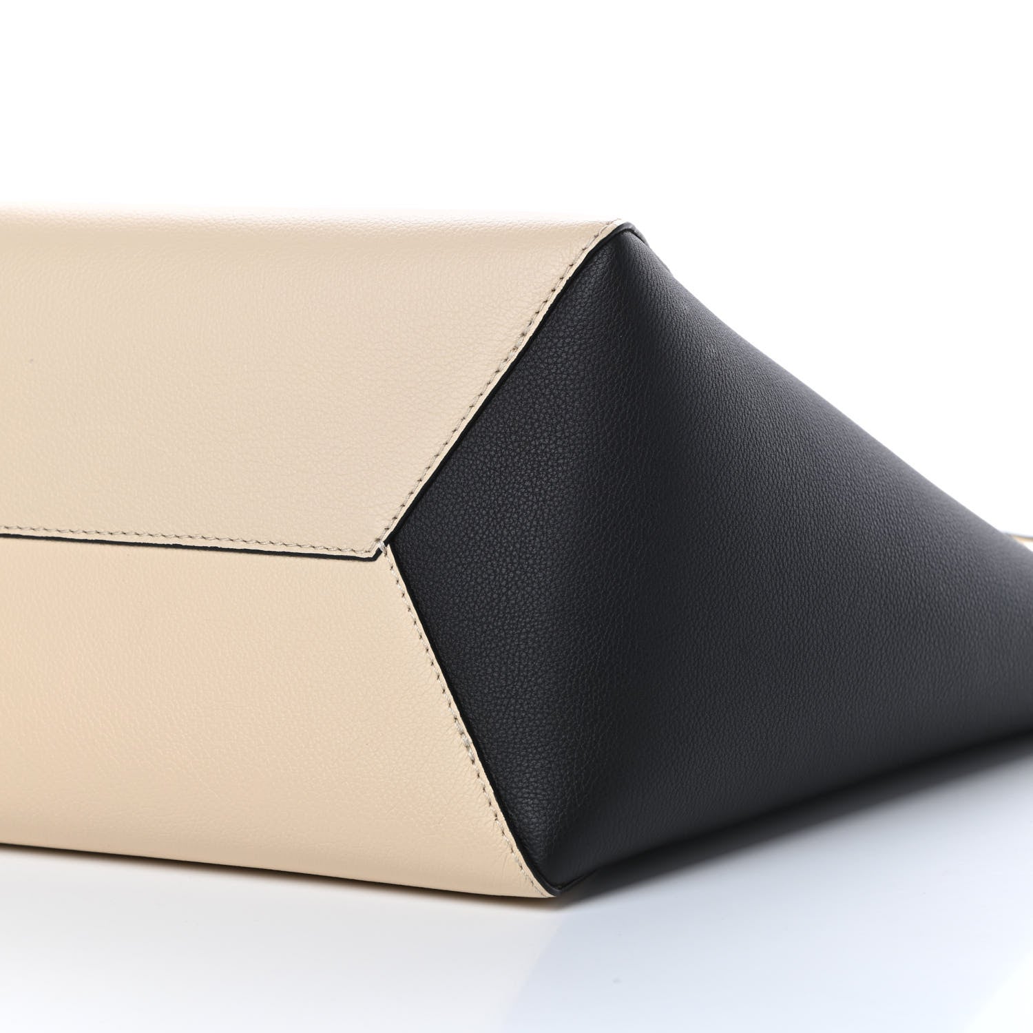 Louis Vuitton Calfskin Lockme Cabas Vanille Black 9 of 10