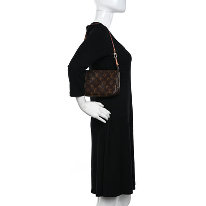 Louis Vuitton Monogram Pochette Accessories NM 2 of 9