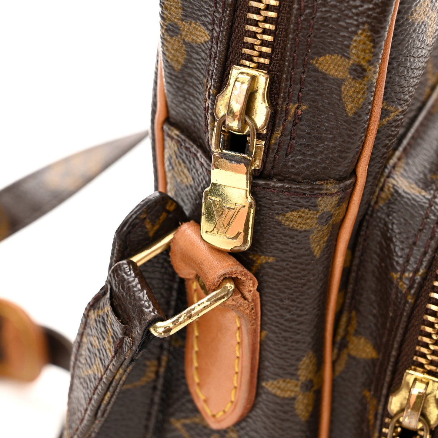 Monogram Amazone
