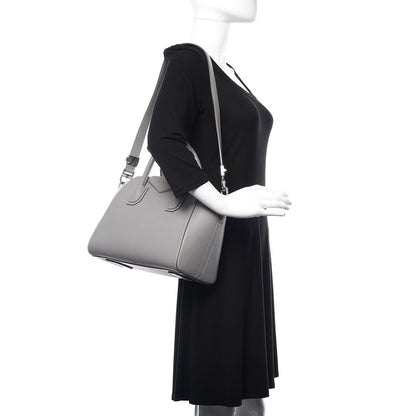 Givenchy Sugar Goatskin Small Antigona Pearl Grey 2 of 18