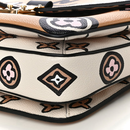 Louis Vuitton Monogram Giant Wild At Heart Pochette Metis Arizona 9 of 10