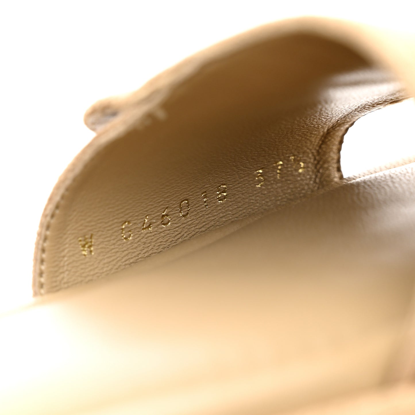 Suede Calfskin Velcro Dad Sandals 37.5 Beige