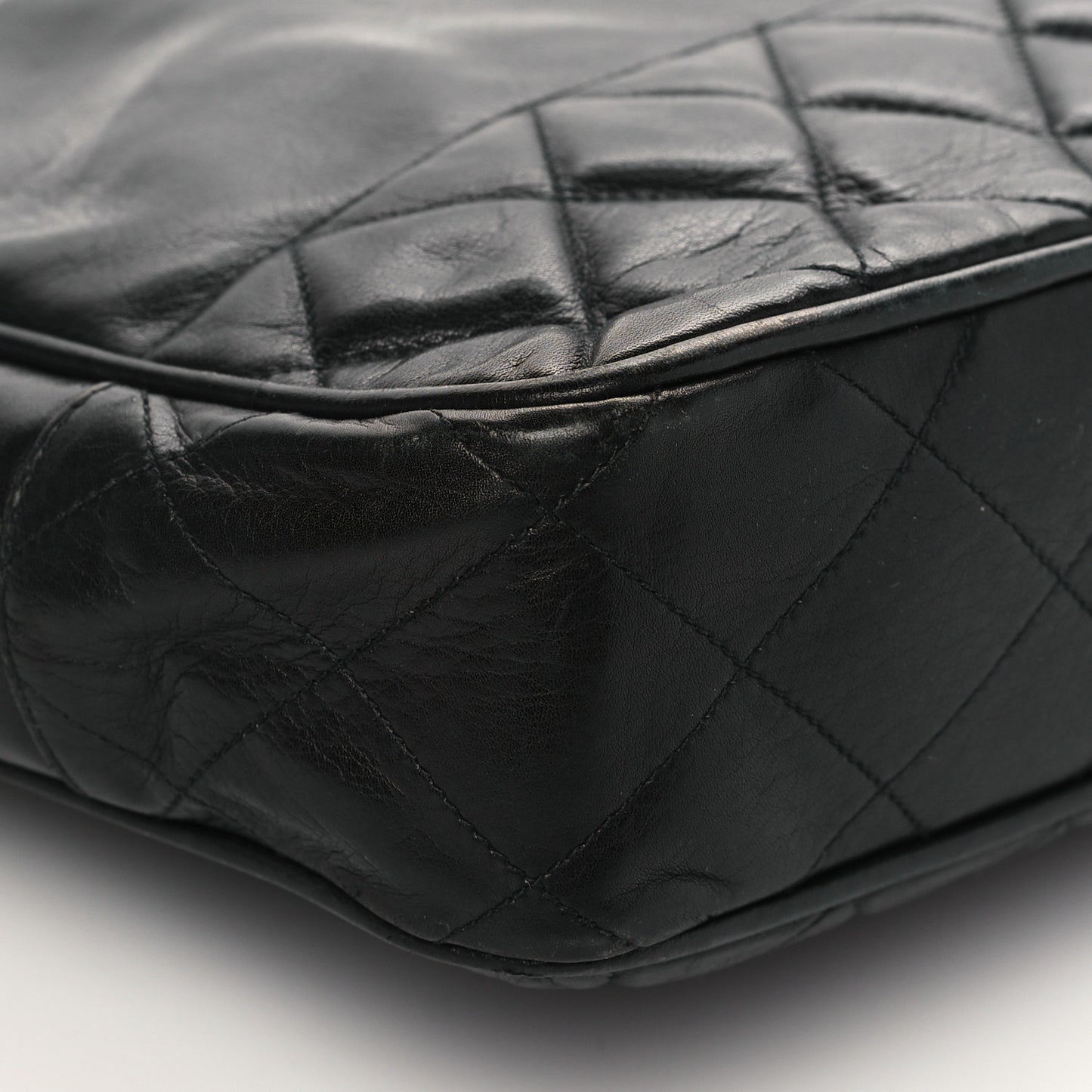 Lambskin Quilted Shoulder Bag Black