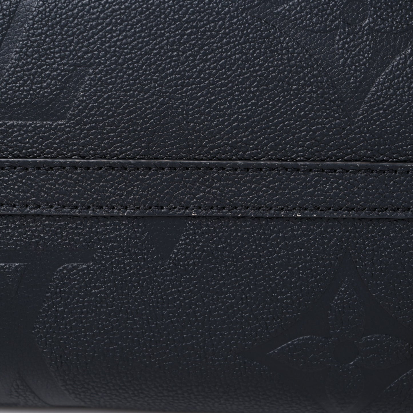 Empreinte Monogram Giant CarryAll MM Black
