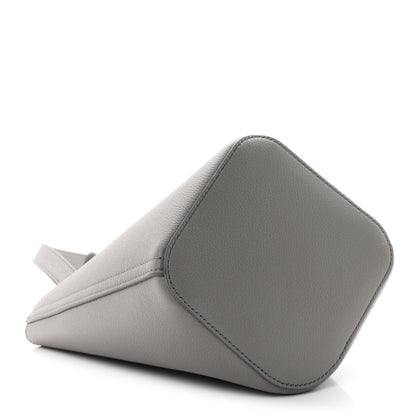 Loewe Soft Grained Calfskin Mini Pebble Bucket Bag Pearl Grey 4 of 10