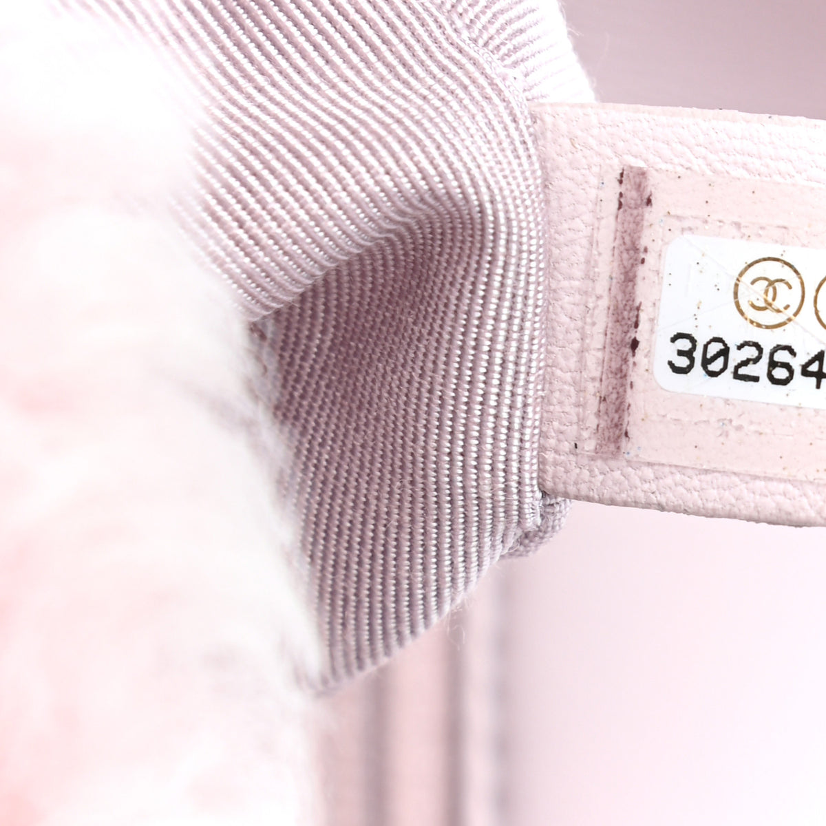 Shearling Sheepskin Medium Chanel 19 Flap Light Pink