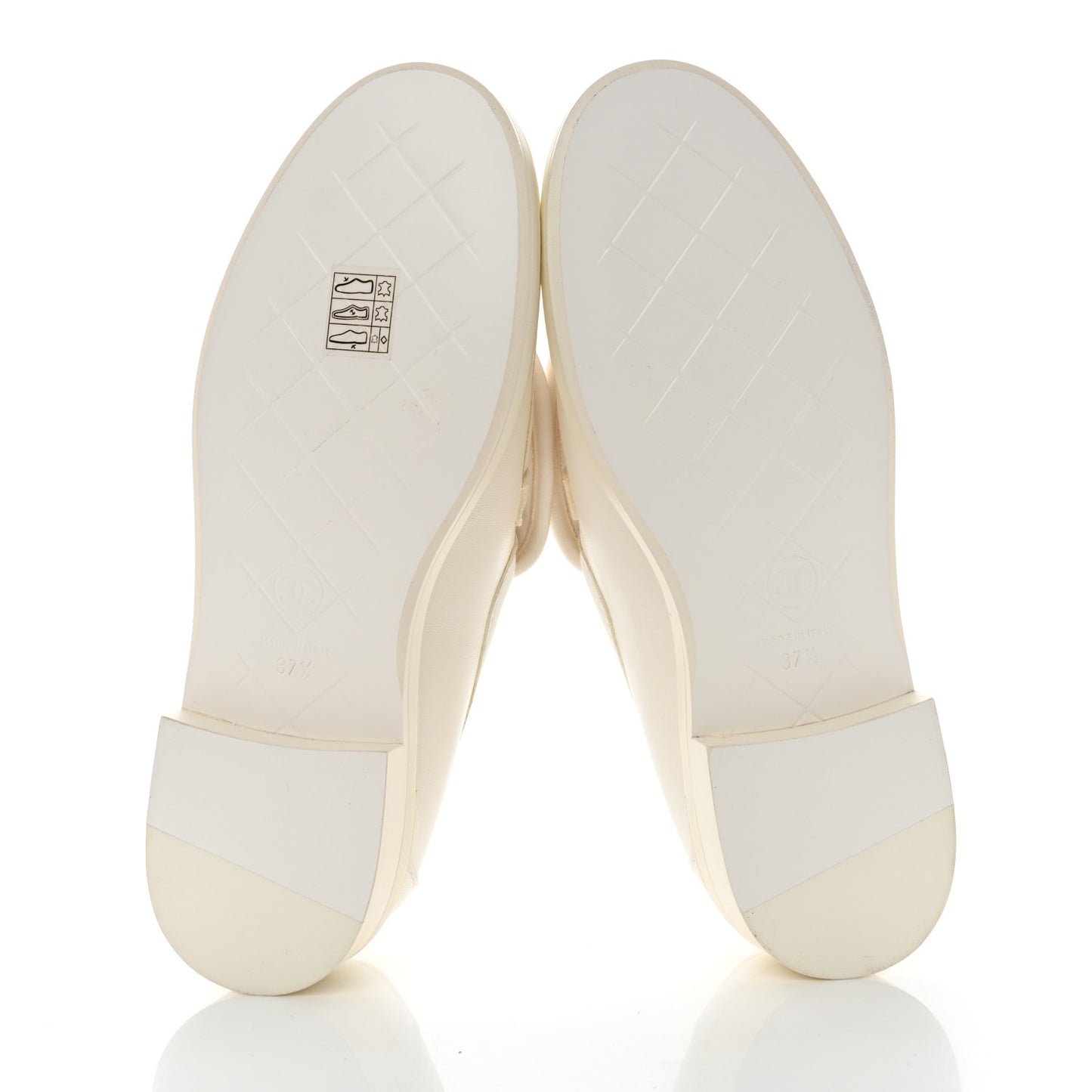 Lambskin Quilted CC Turnlock Loafers 37.5 White