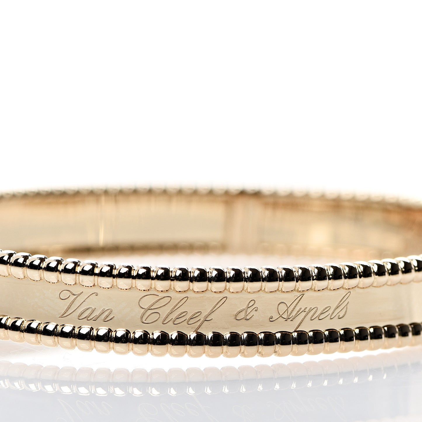 18K Yellow Gold Perlee Signature Bangle Bracelet M