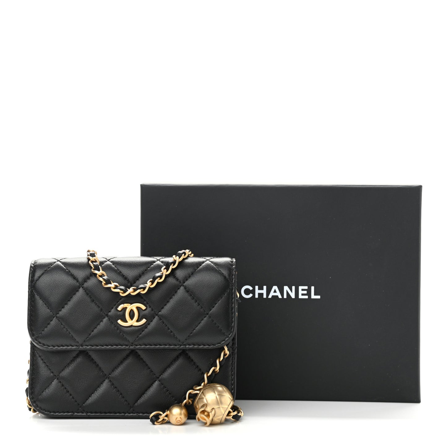Lambskin Quilted Pearl Crush Clutch With Chain Black