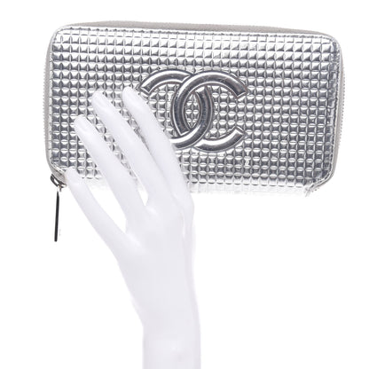 Chanel Patent Embossed CC Zip Around Wallet Silver 2 of 14