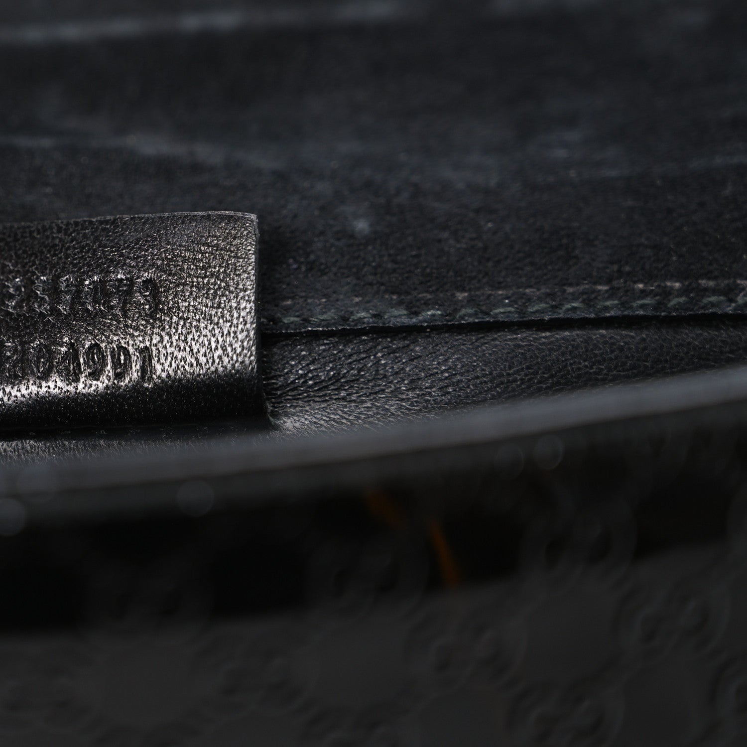 Gucci Patent Microguccissima Small Broadway Clutch Black 7 of 7