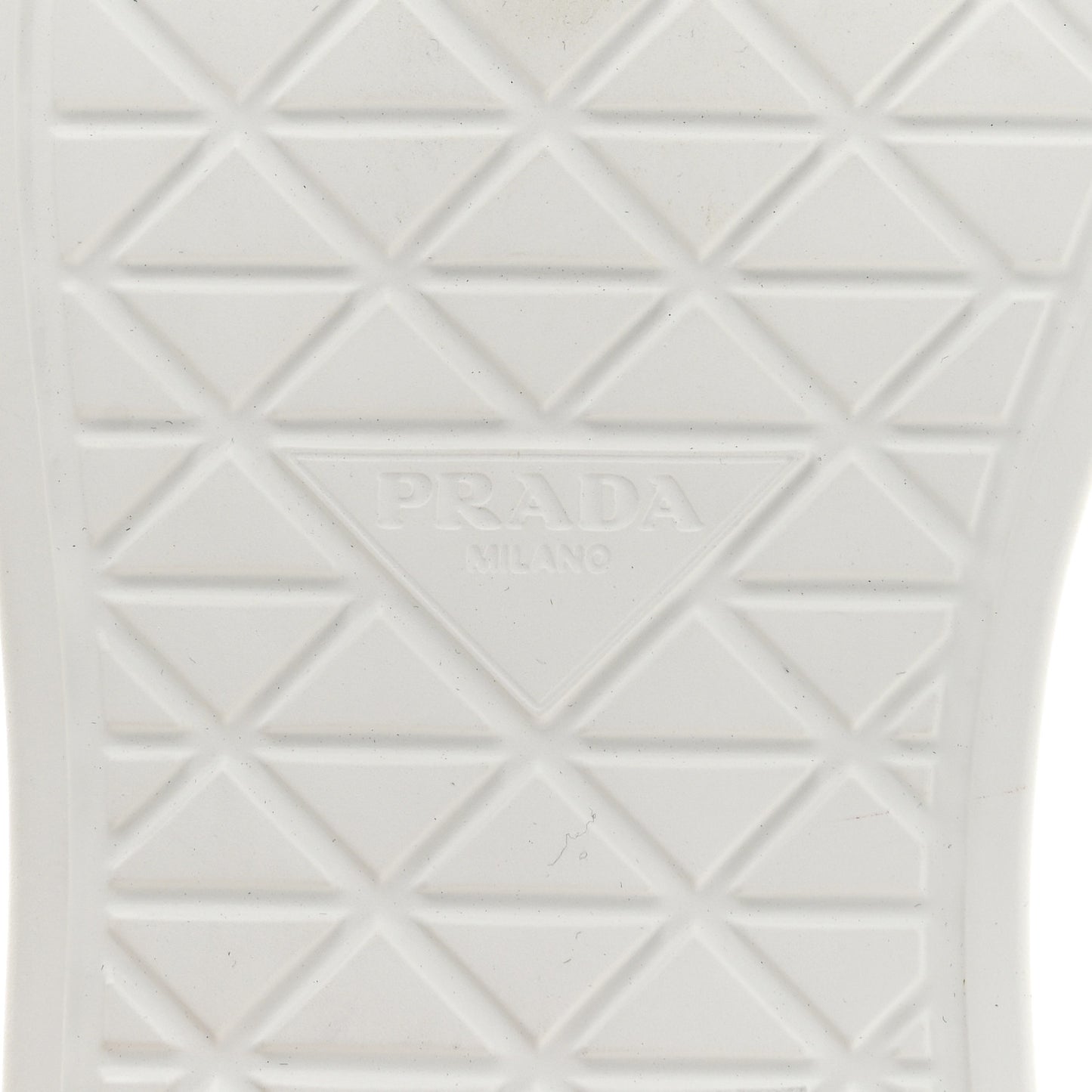 Re-Nylon Gabardine Spazzolato Macro Quilted Triangle Logo High Top 45mm Sneakers 38.5 White