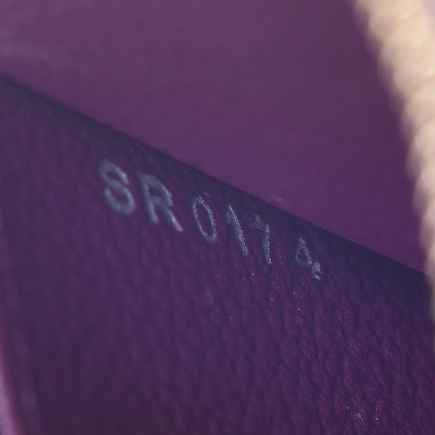 Vernis Cosmetic Pouch Amethyste