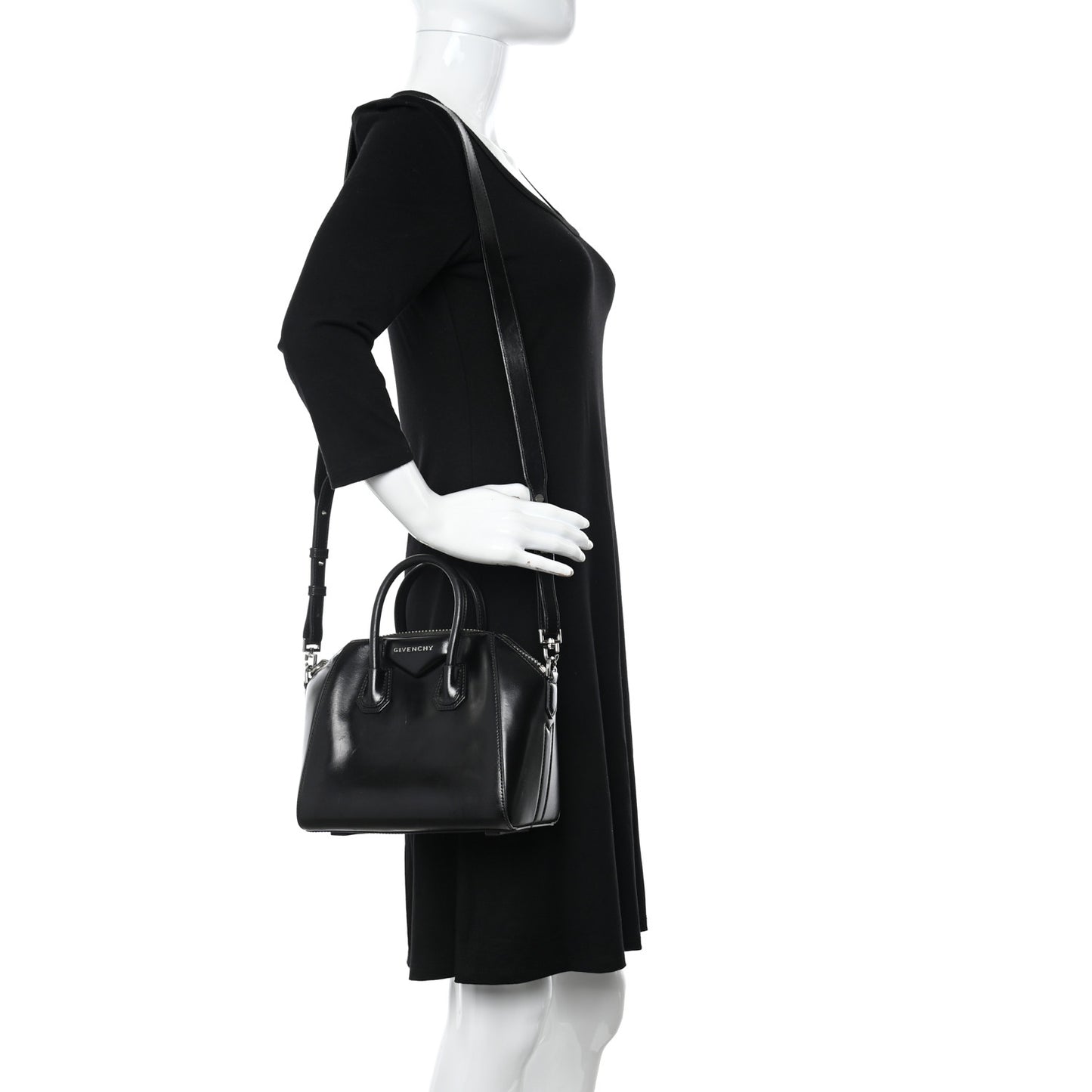 Shiny Lord Calfskin Mini Antigona Black