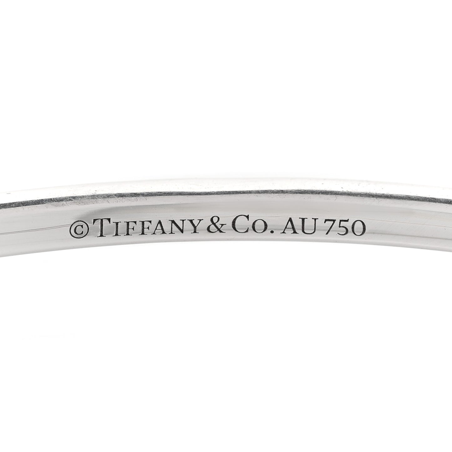 18K White Gold Diamond Metro Bangle Bracelet