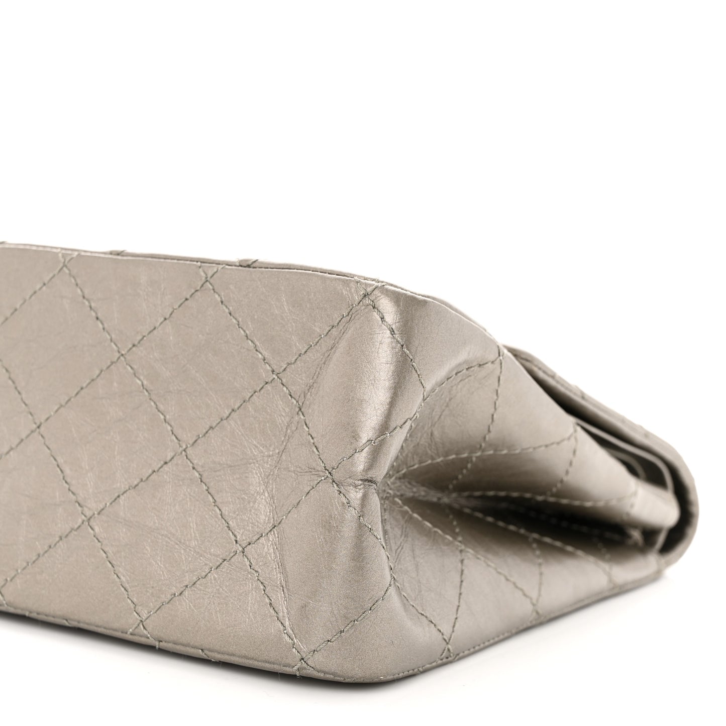 Metallic Aged Calfskin Quilted 2.55 Reissue 227 Flap Light Gold