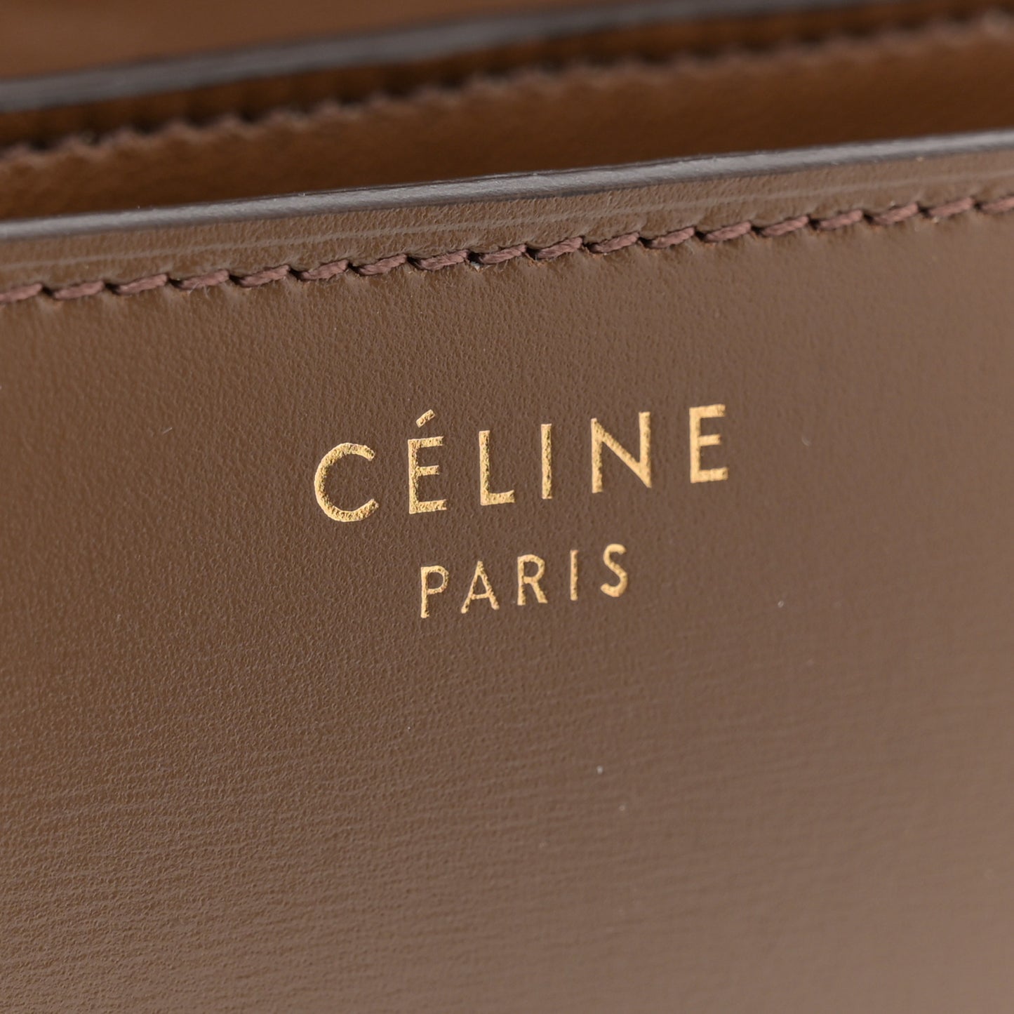 Smooth Calfskin Medium Classic Box Flap Bag Camel
