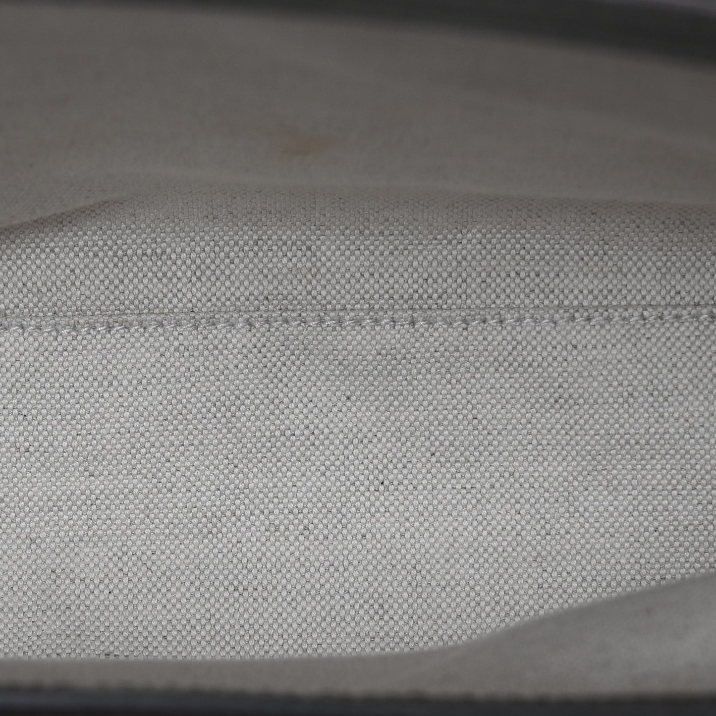 Tender GG Supreme Monogram Textured Dollar Calfskin Medium Ophidia Messenger Bag Beige Ebony New Acero