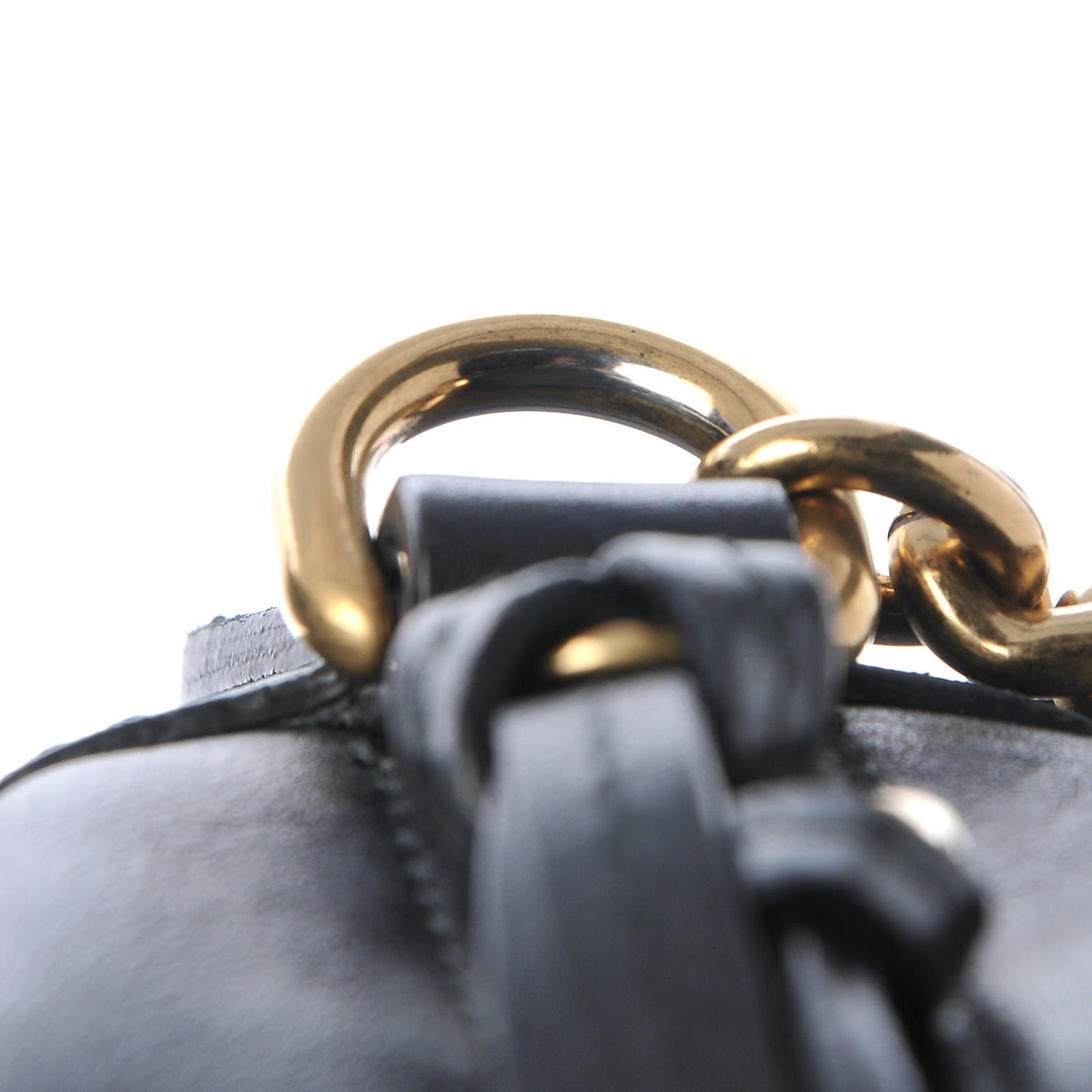 Calfskin Matelasse Medium GG Marmont Chain Shoulder Bag Black
