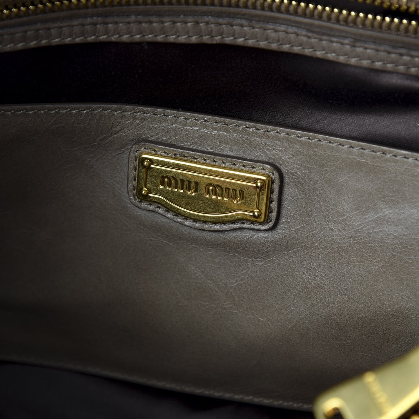 Vitello Shine Tote Giunco