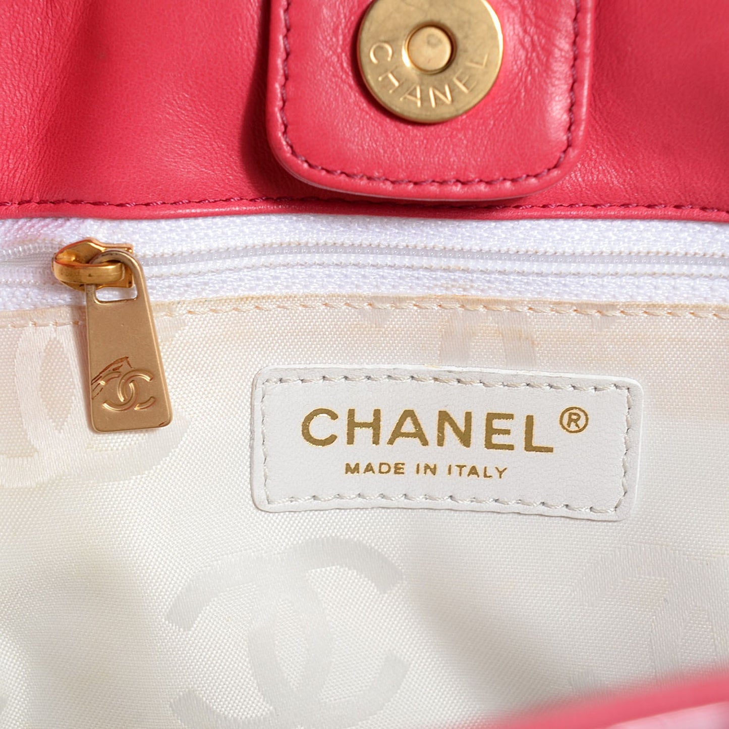 Patent CC Logo Tote Dark Pink
