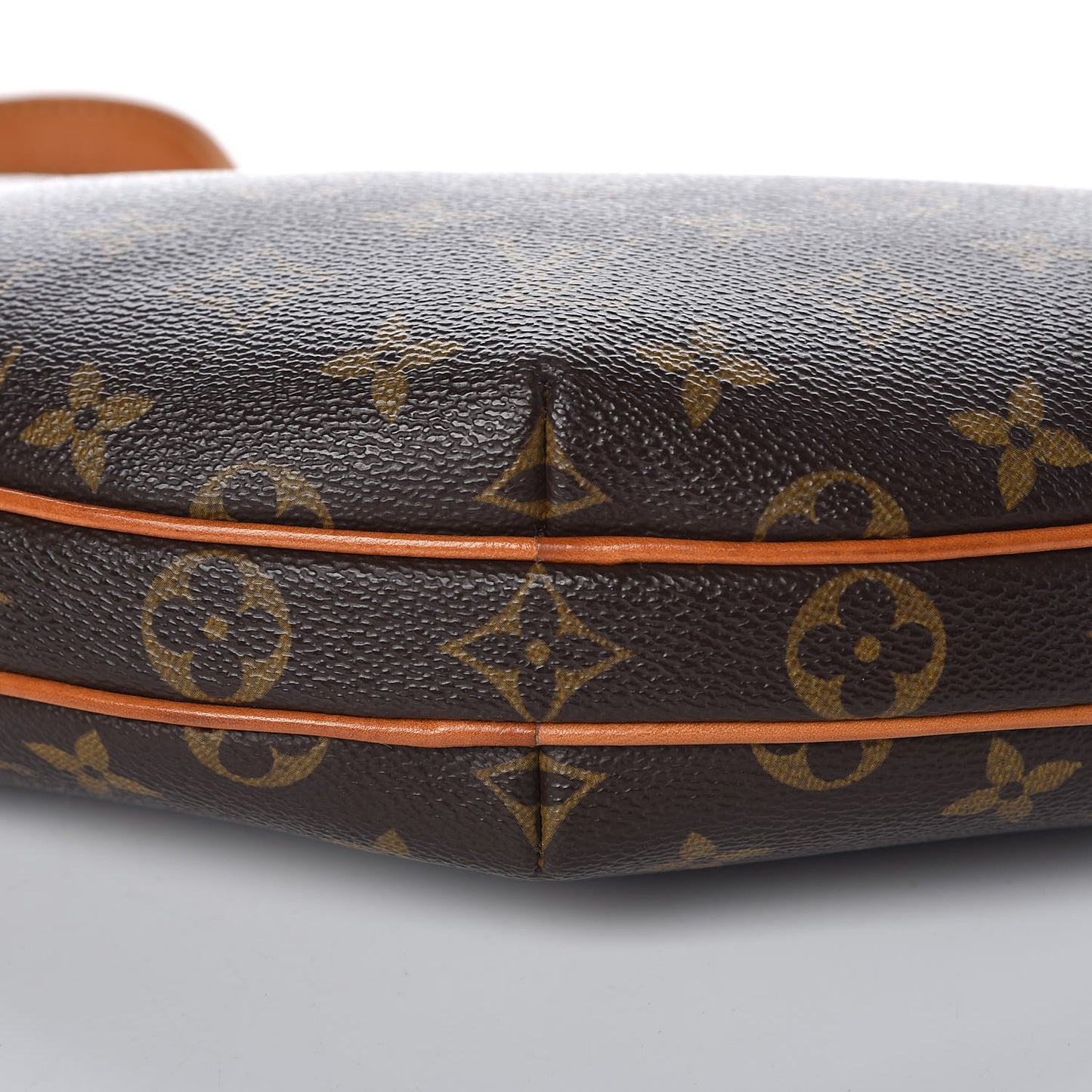Monogram Croissant PM