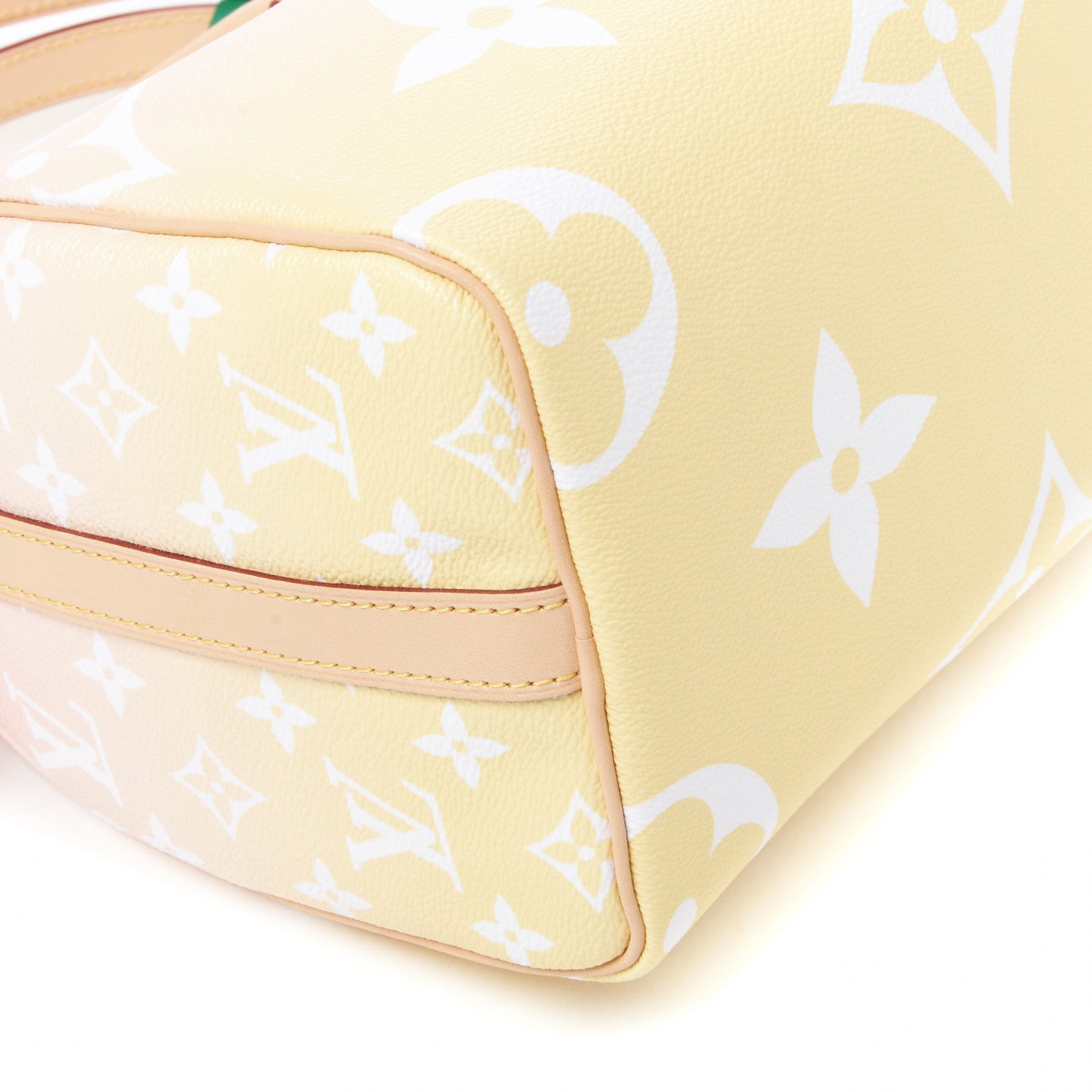 Louis Vuitton Monogram Giant By The Pool Speedy Bandouliere 25 Light Pink 5 of 9