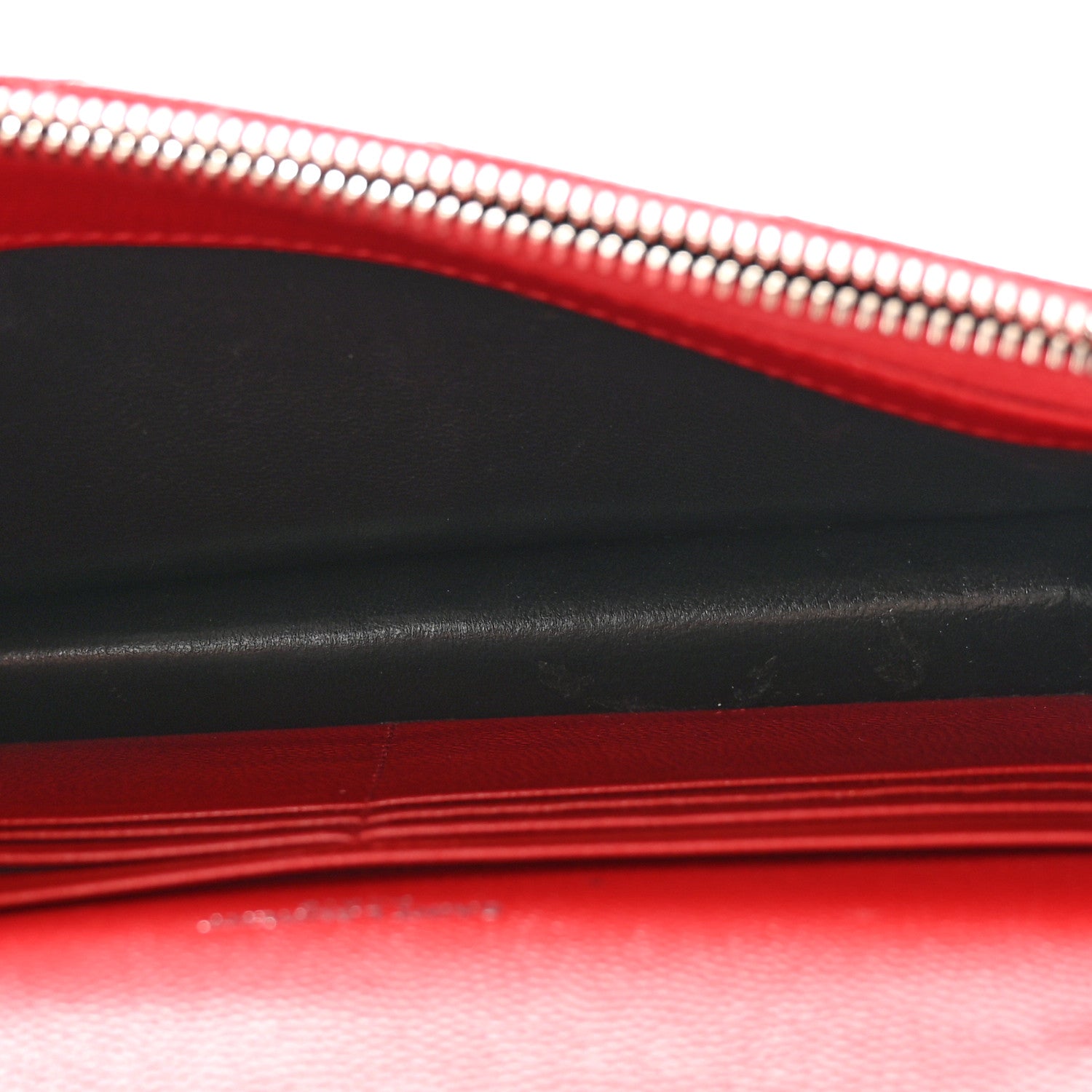 Saint Laurent Grain De Poudre Matelasse Chevron Monogram Envelope Chain Wallet Rouge Eros 5 of 11
