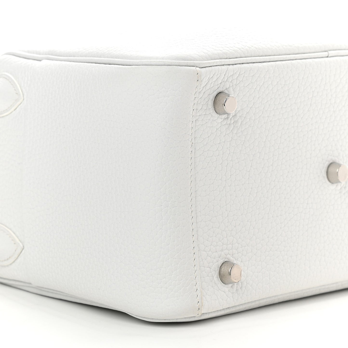 Taurillon Clemence Lindy 26 White