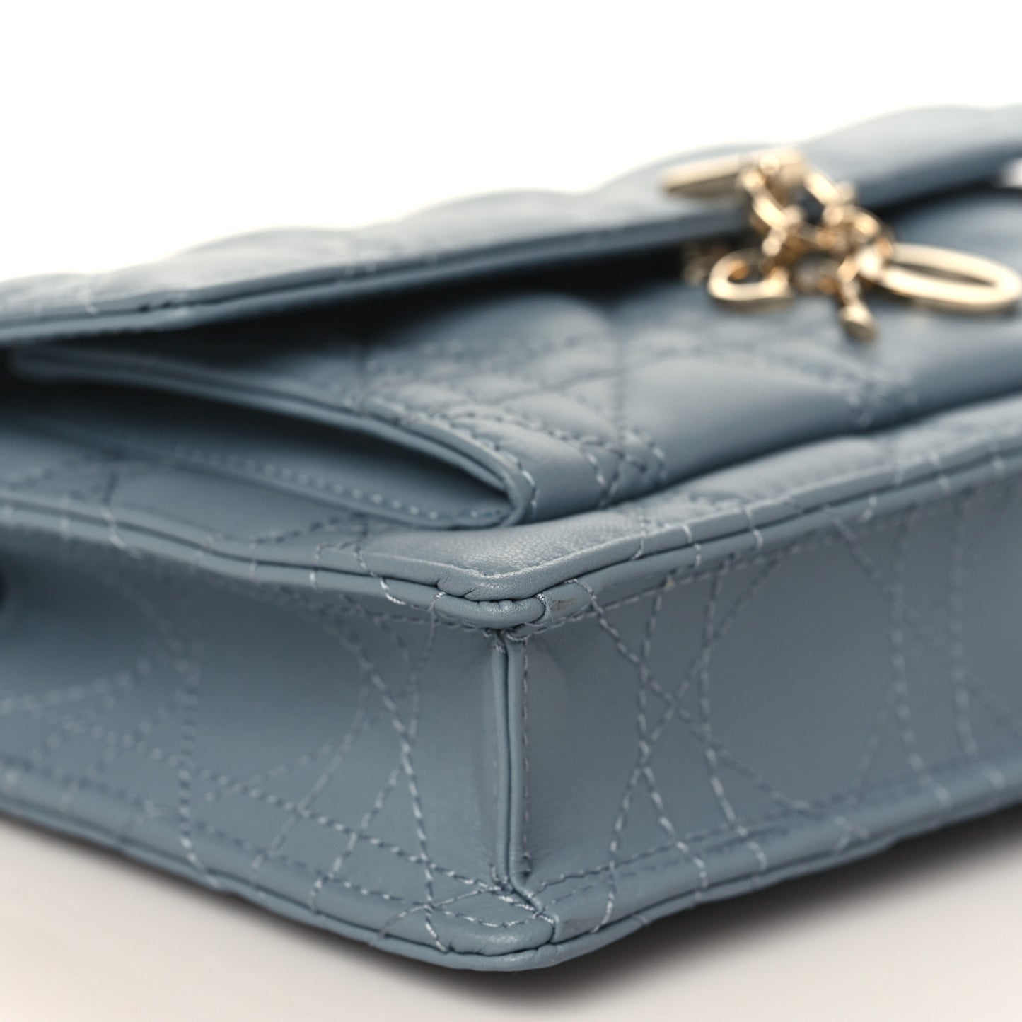 Lambskin Cannage Lady Dior Chain Pouch Cloud Blue