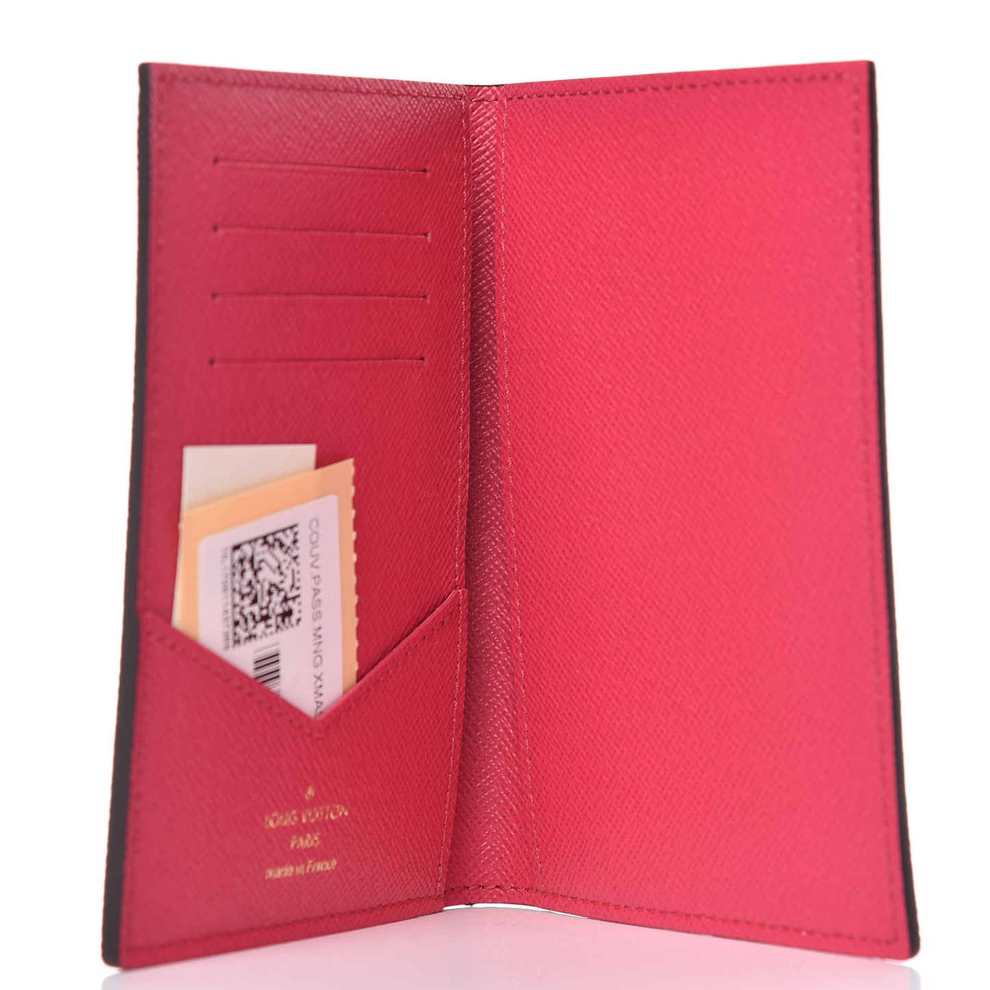Monogram 2017 Christmas Animation Passport Cover