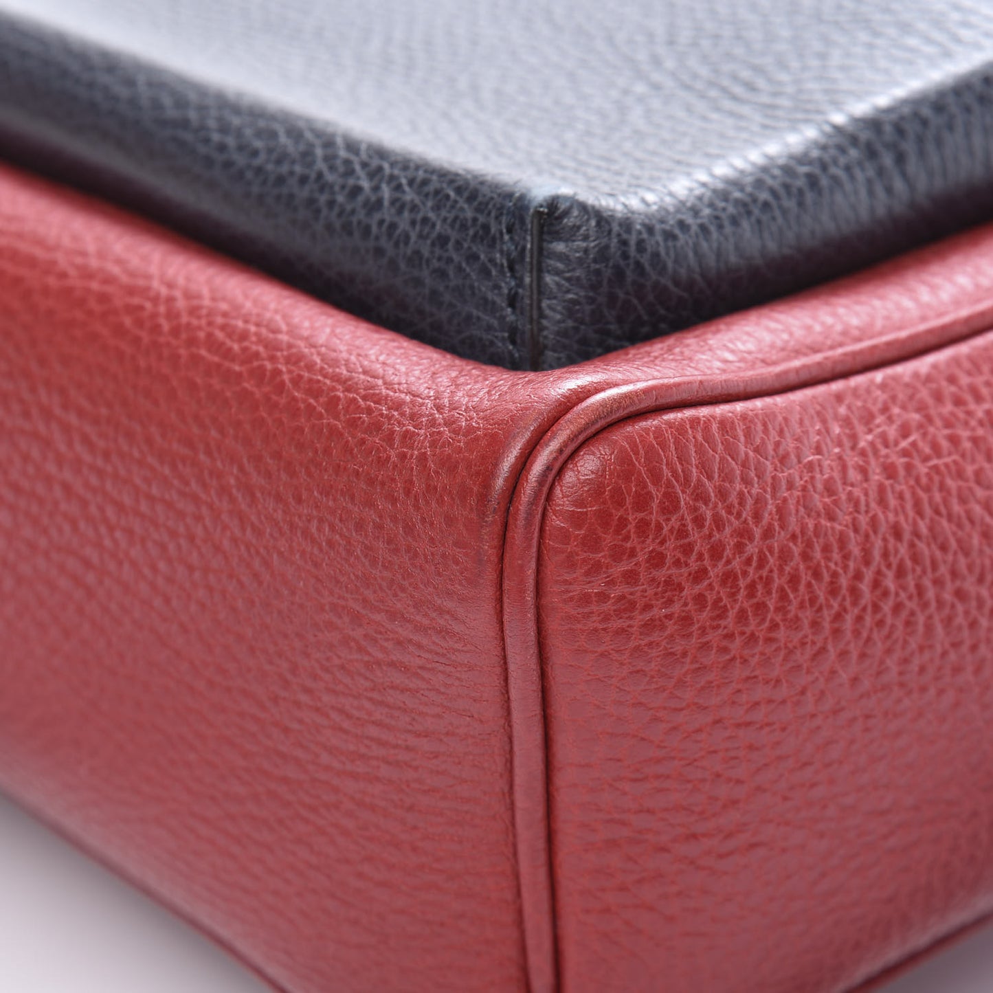 Pebbled Calfskin Bi-Color Soho Chain Backpack Red Navy