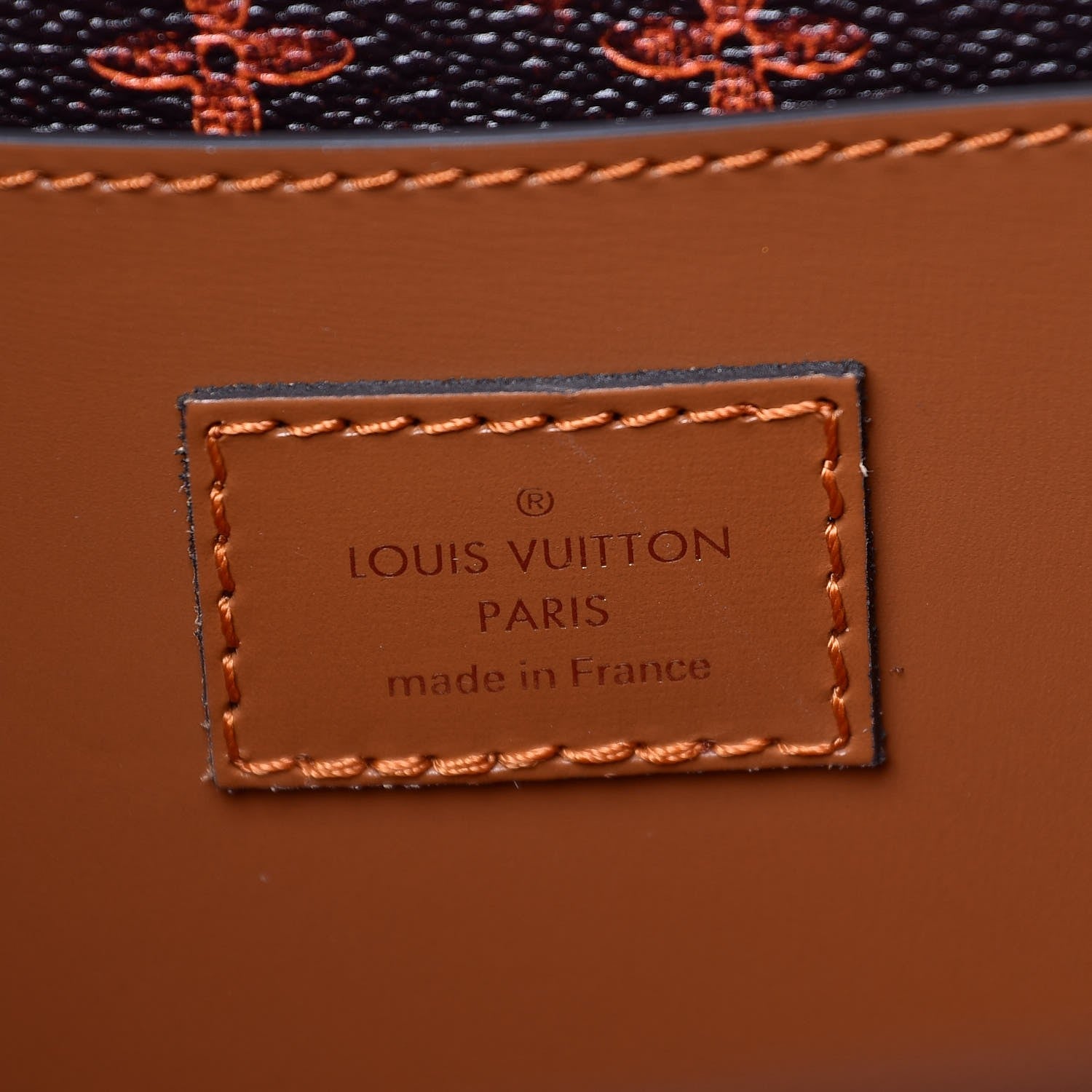 Louis Vuitton Calfskin Catogram City Steamer Cabas XXL Orange Marron 6 of 7